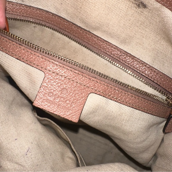 Gucci GG Canvas Medium Bree Bag - Picture 15 of 16